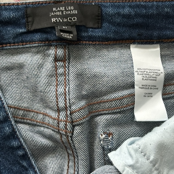 RW & Co Flare Leg Jean - Picture 4 of 4